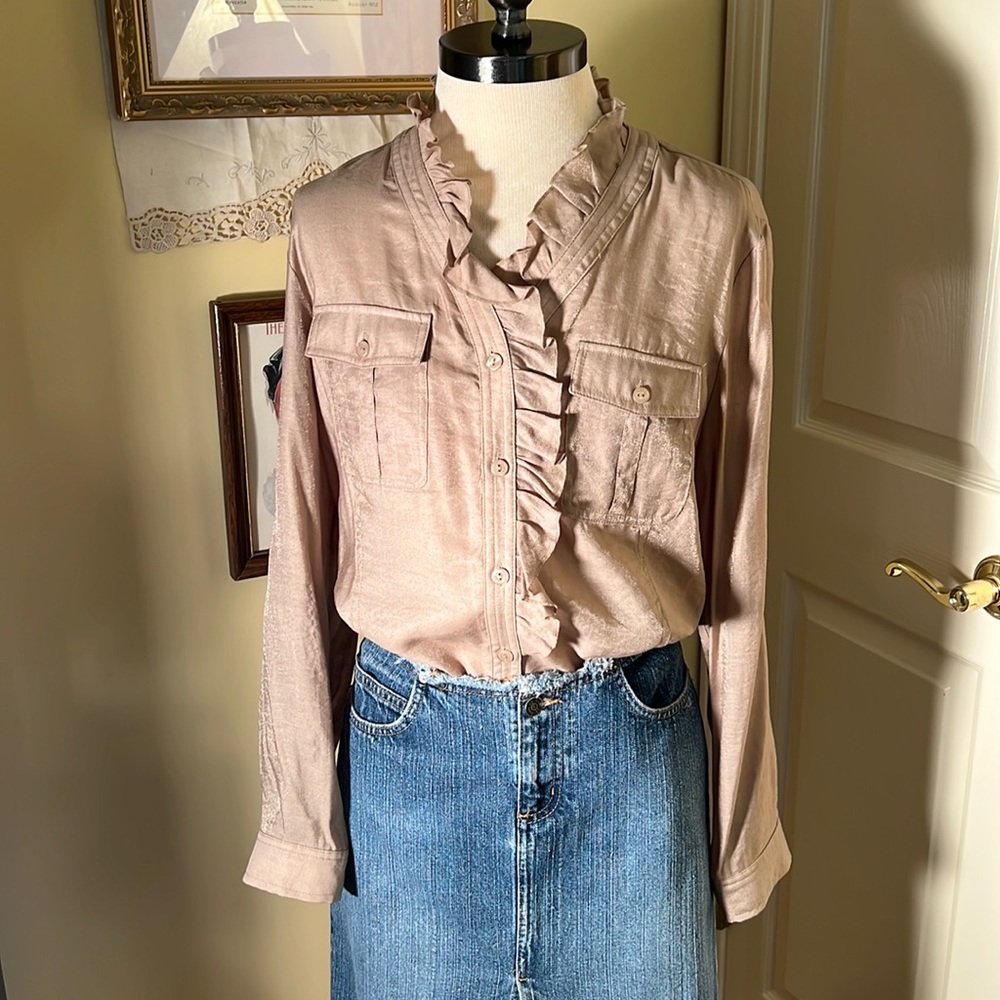 Peter Nygard Ruffled Blouse